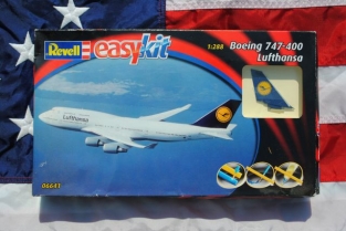 Revell 06641  Boeing 747-400 Lufthansa
